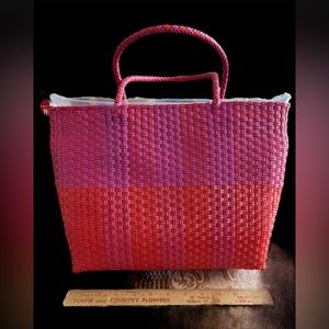 NEW Basket weaved tote/basket